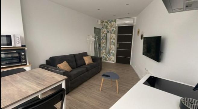 Studio A 2 Pas De La Plage Marselha Exterior foto